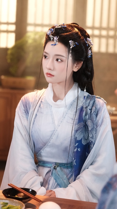 王云云