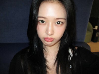 安宥真 yujin