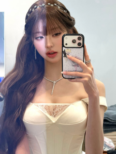 张元英 wonyoung