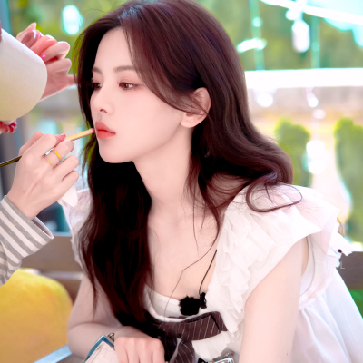 杨超越
