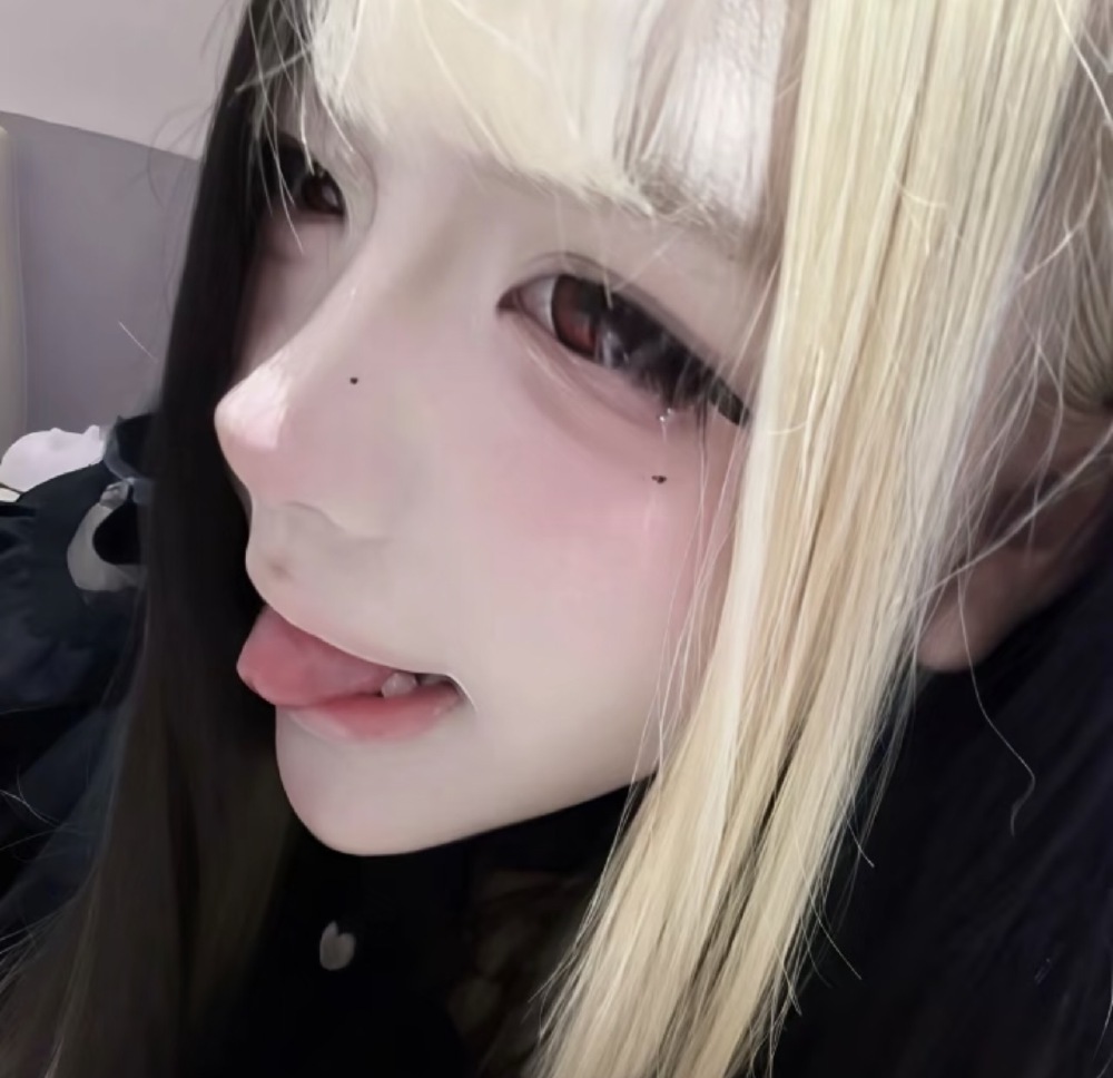 ♪⋆⁺⑅໒꒰ ♡◞ ˕ ก ꒱১✩˚₊ ‧
女头