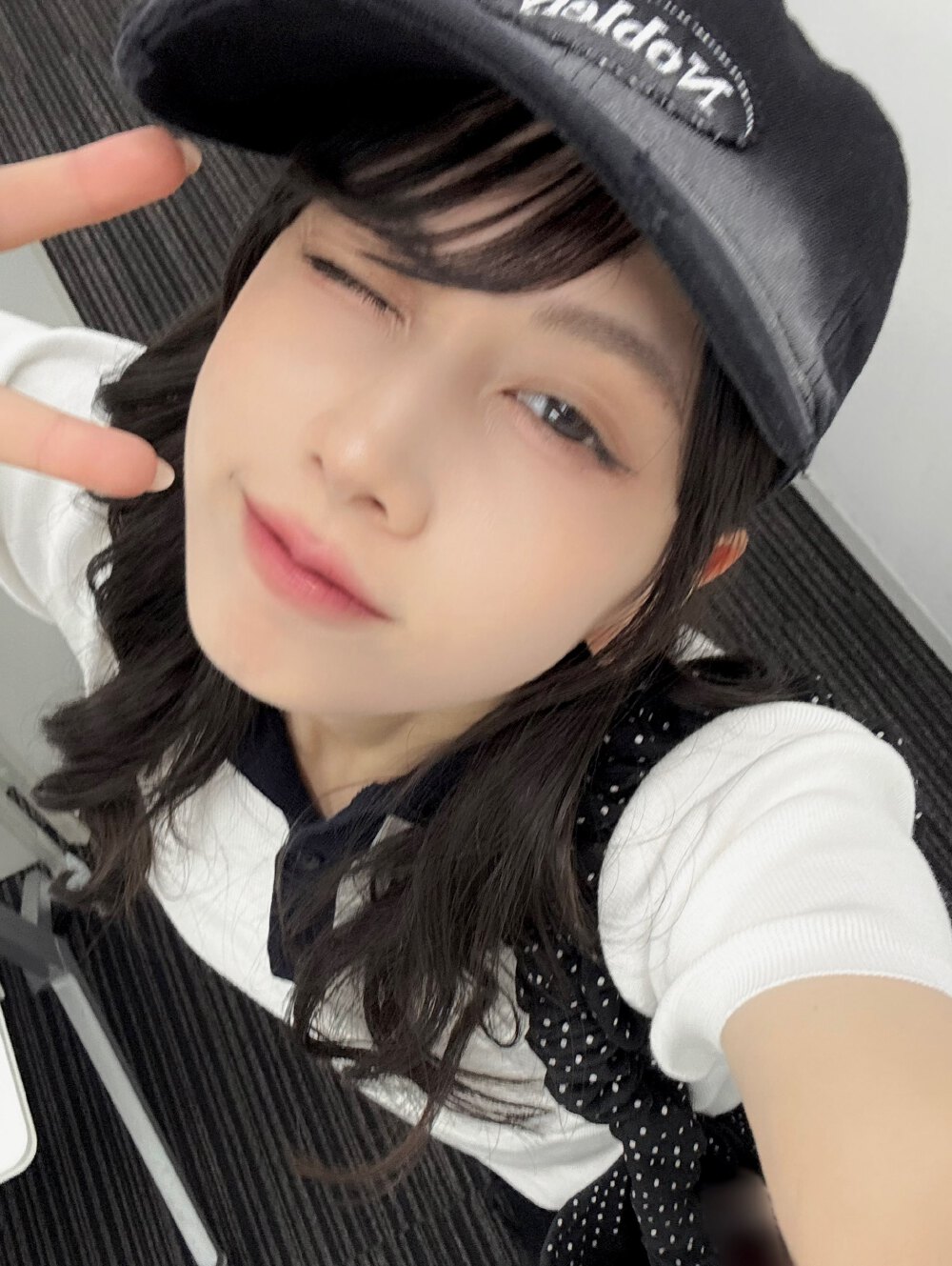 。