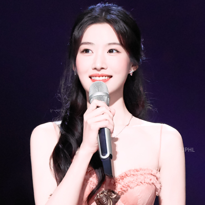 卢昱晓