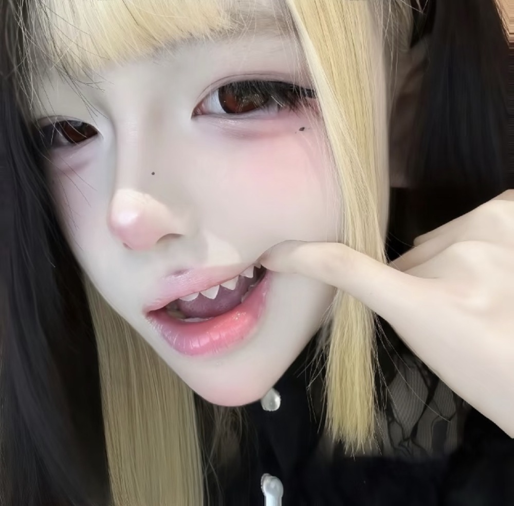 ♪⋆⁺⑅໒꒰ ♡◞ ˕ ก ꒱১✩˚₊ ‧
女头
