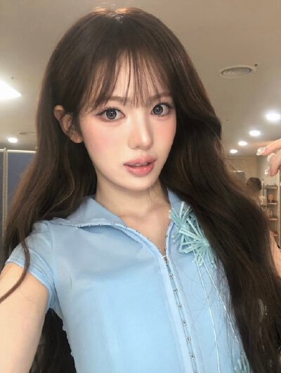 kiiikiii Sui李守彬