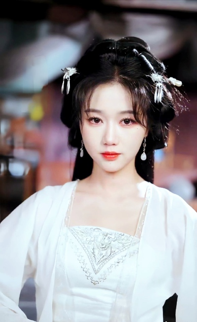 岳雨婷