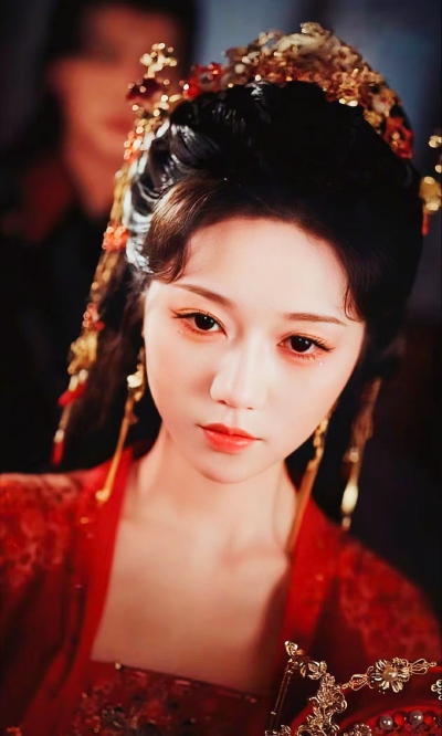 岳雨婷