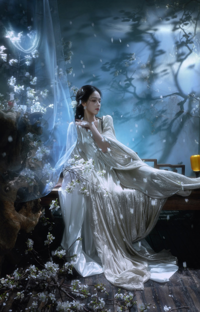 陈都灵