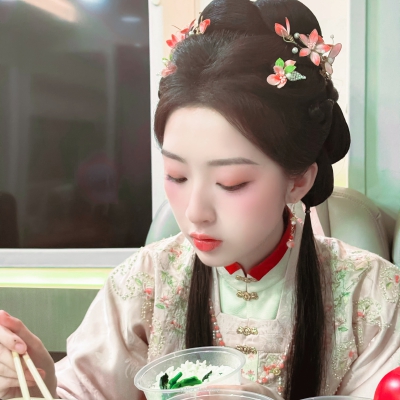 邓恩熙