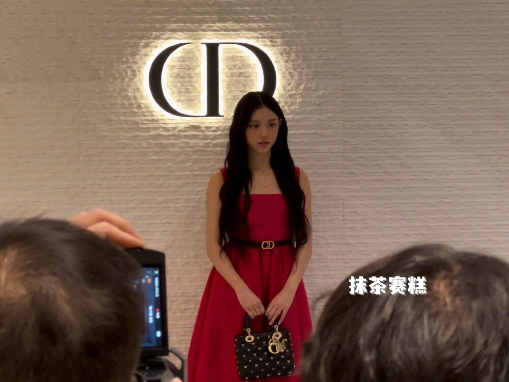 。