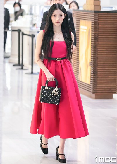 。