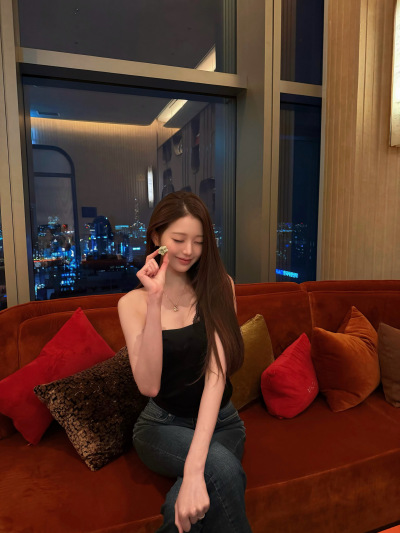 张元英 wonyoung