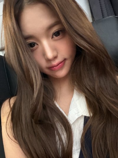 张元英 wonyoung