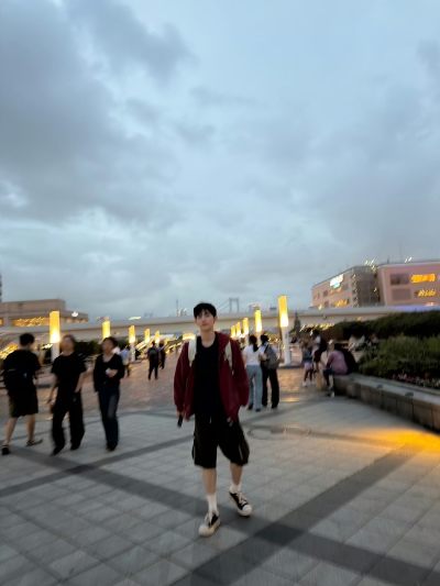 章昊