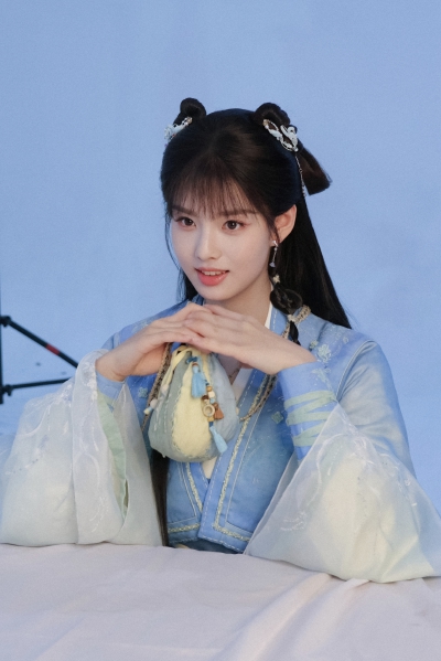 师兄太稳健 艾米∣蓝灵娥