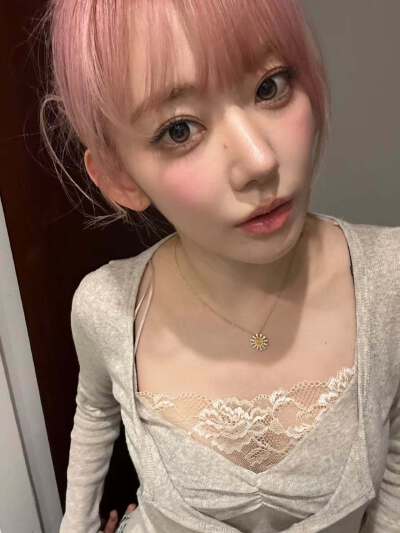 宫脇咲良 sakura