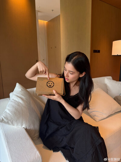 张婧仪