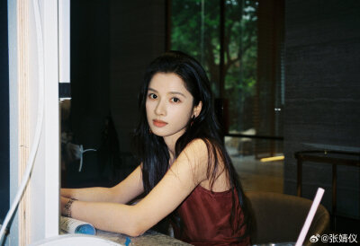 张婧仪