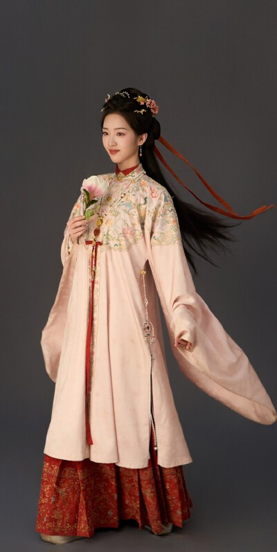 邓恩熙《花开锦绣》傅庭芸