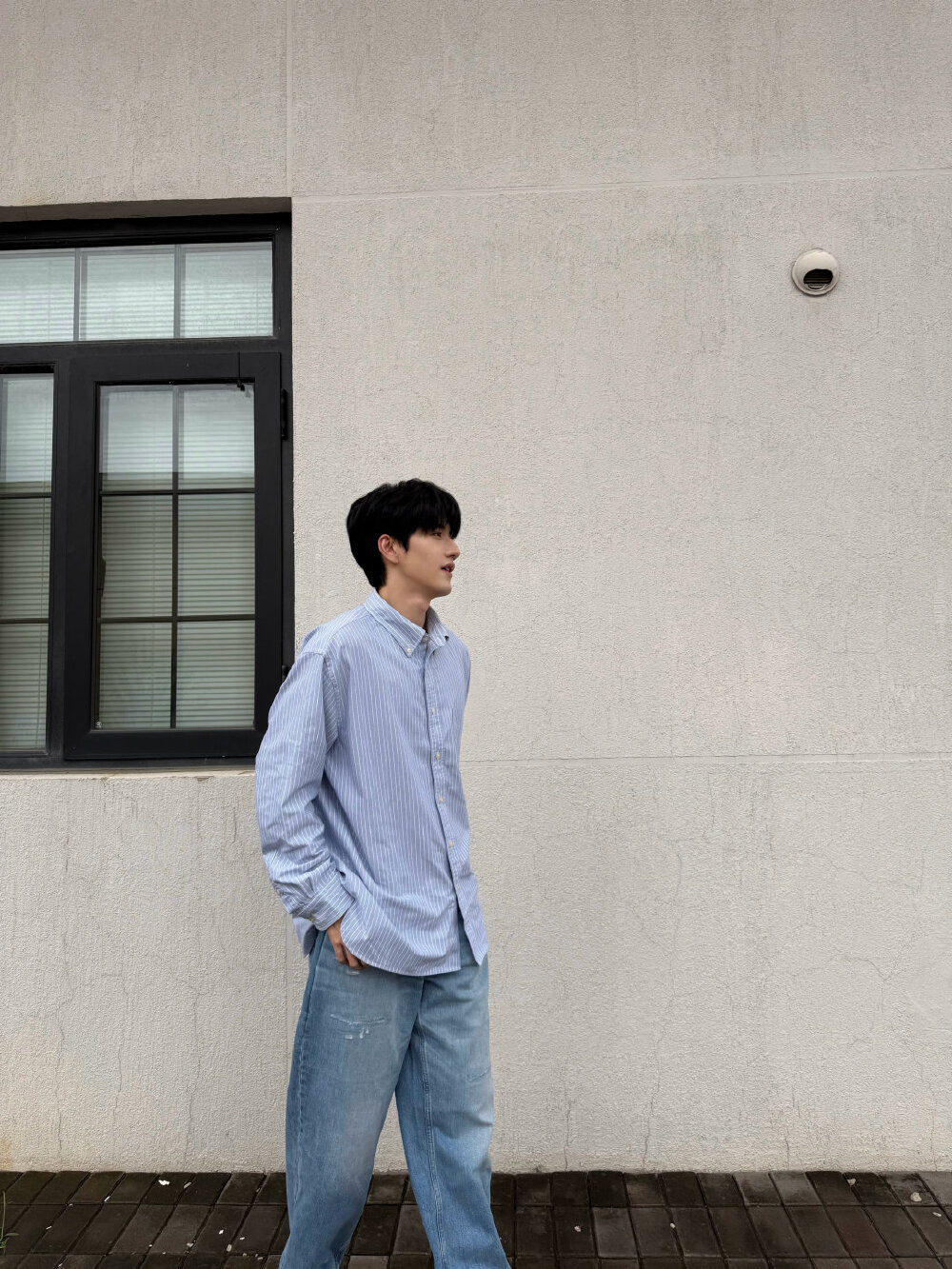王弘毅