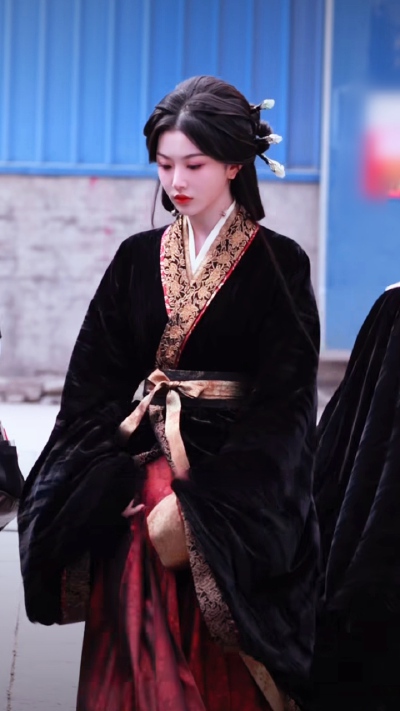 孔雪儿
