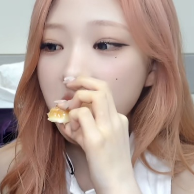 嗯哼