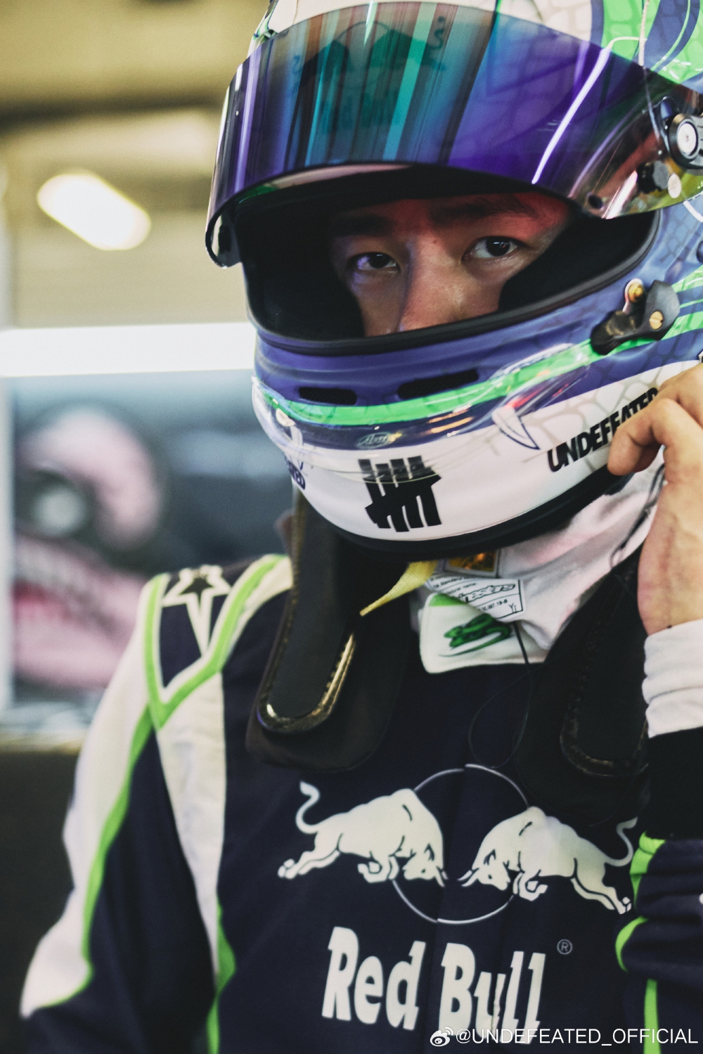 UNDEFEATED_OFFICIAL：
85 on Track丨CHINA GT 上海站试车日
重返上海国际赛车场
全新涂装破风入局
85 号全速回归
正赛见！
#UNDEFEATED官方赞助赛车手王一博# #ChinaGT中国超级跑车锦标赛# ​​​