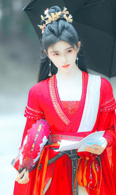 鞠婧祎