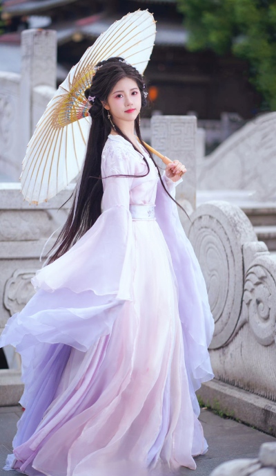 宥拉