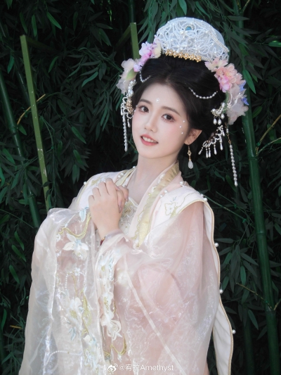 宥拉