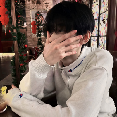 头像丨男头 如果没有你今天明天有什么区别
