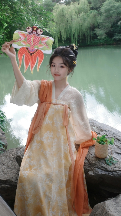贺美琦