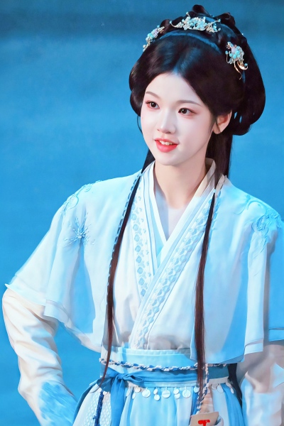 张淼怡