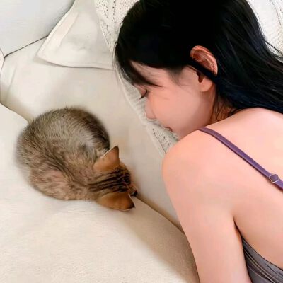 女头