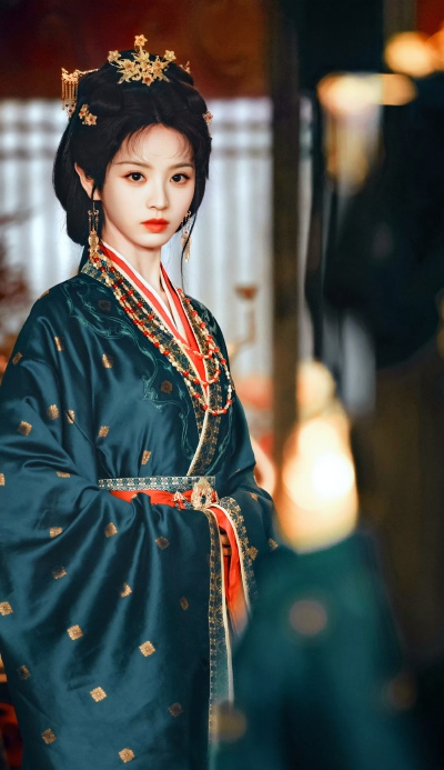 田曦薇