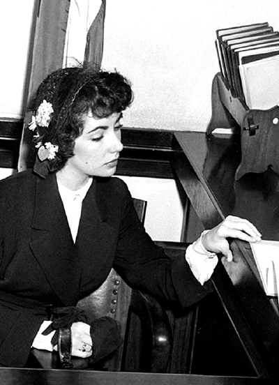 Elizabeth Taylor ​​​
