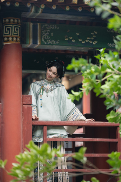 陈瑶