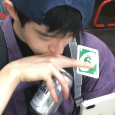 男头｜情绪稳定·装的