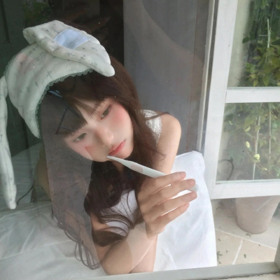 女头
