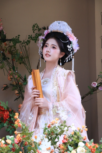 宥拉