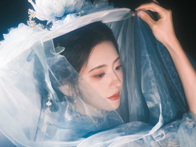 张婉莹