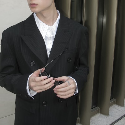 头像丨男头 没有完美的人你喜欢她她就完美
