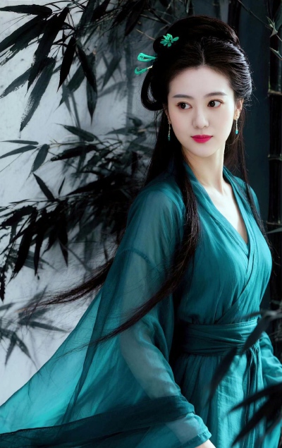 静思伊久阻归期，久阻归期忆别离；忆别离时闻漏转，时闻漏转静思伊。