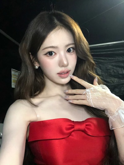 kiiikiii Sui李守彬
