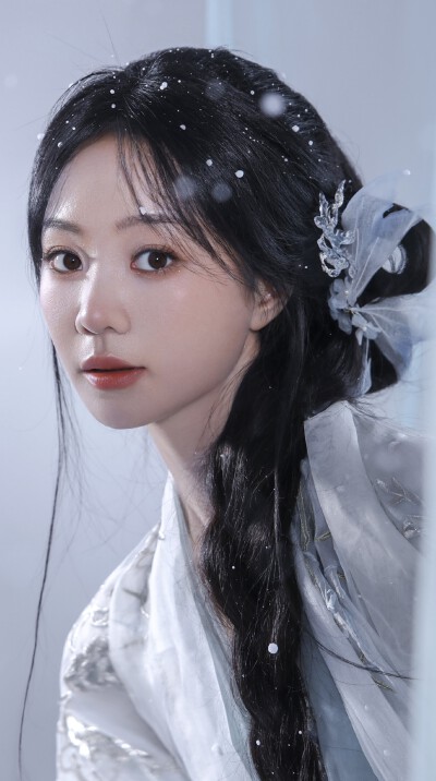 胡意旋