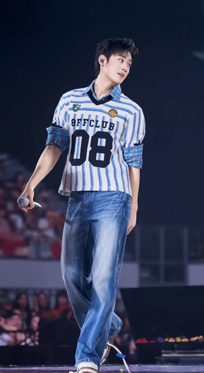 小九