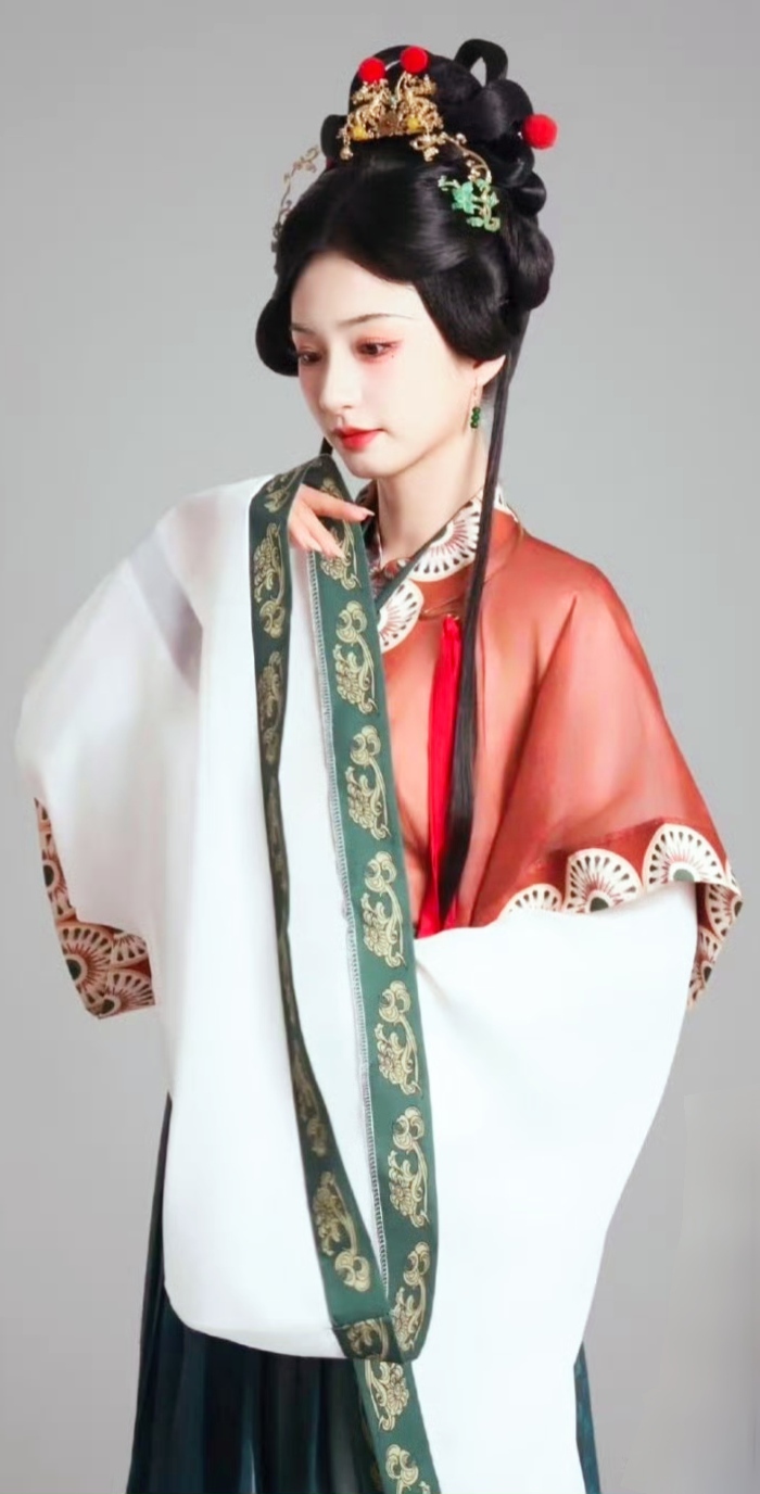 谭盐盐