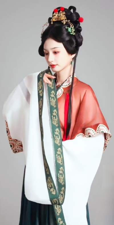 谭盐盐
