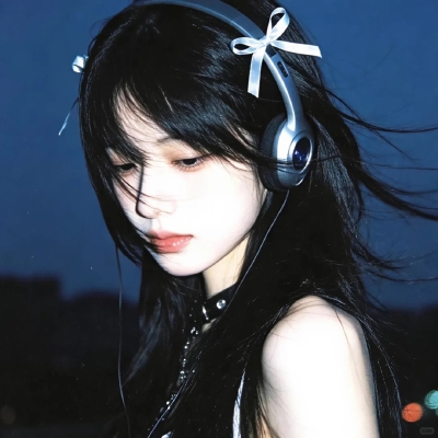 女头