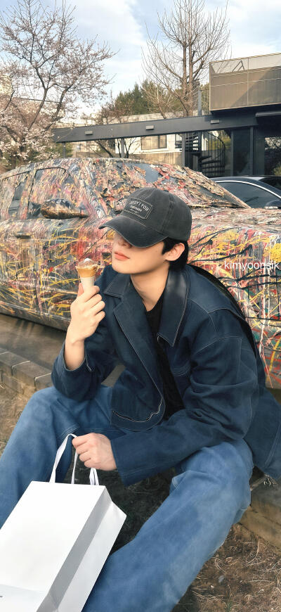 。